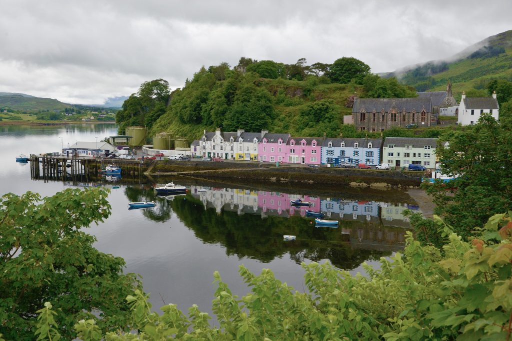 time travel show set in scotland