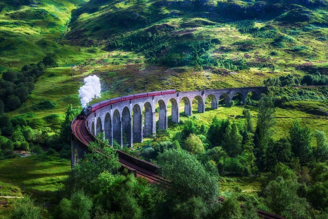 Glenfinnan Viaduct - Hogwarts Express scenes