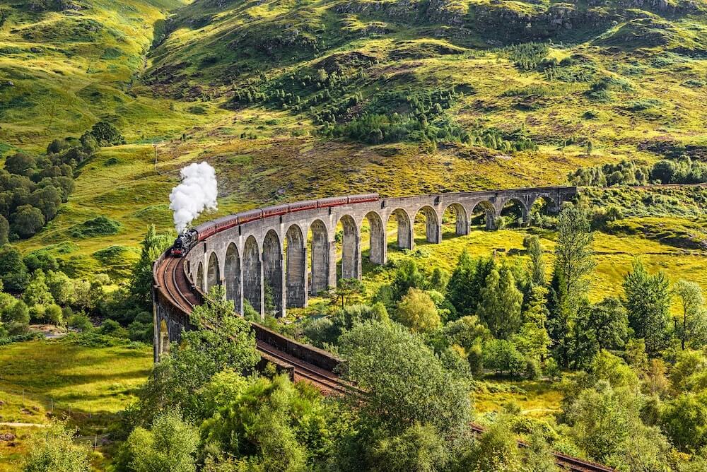 Visit Scotland instead of England - Glenfinnan Viaduct from Harry Potter
