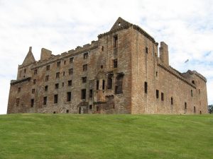 Linlithgow Palace (Wentworth Prison) - 5 places to visit in Scotland if you love outlander